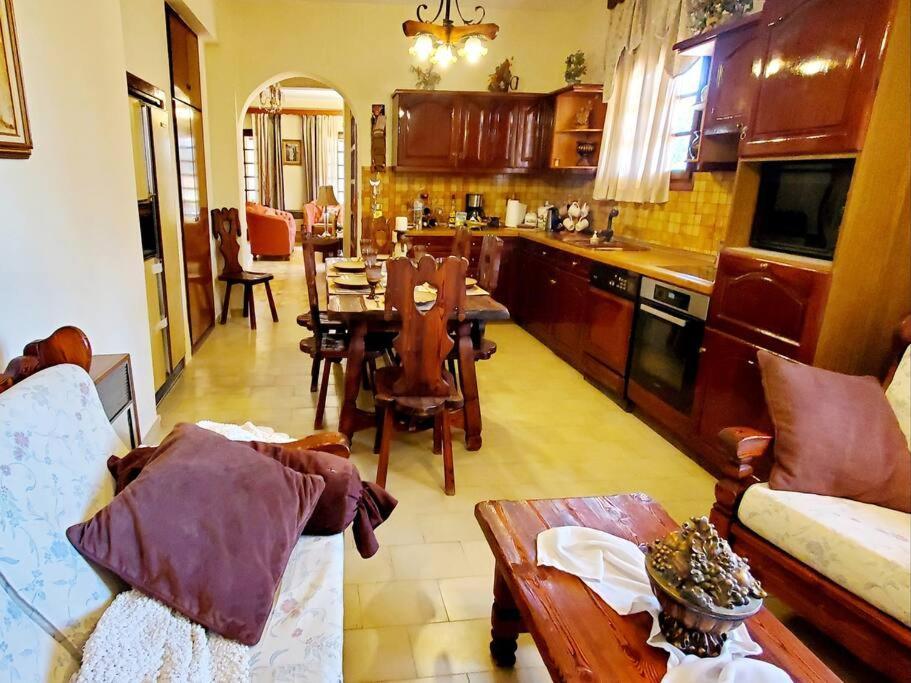 Poli House Family Villa W/ Pool Corfu  Ngoại thất bức ảnh